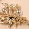 Brooch White Plum Blossom Brooch, Artistic Flower Branches Lapel Pin, Secure Clasp Electroplating Anti-Oxidation Badge for Coats Shirts Bags