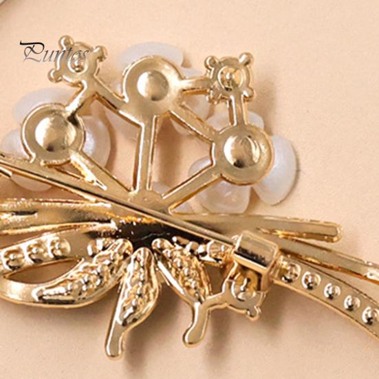 Brooch White Plum Blossom Brooch, Artistic Flower Branches Lapel Pin, Secure Clasp Electroplating Anti-Oxidation Badge for Coats Shirts Bags