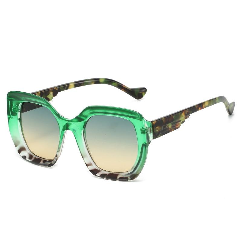 Nouveaux Lunettes de Soleil Carrées Dégradé Écaille de Tortue Rétro pour Femmes Marque de Luxe Monture Personnalité Protection UV400