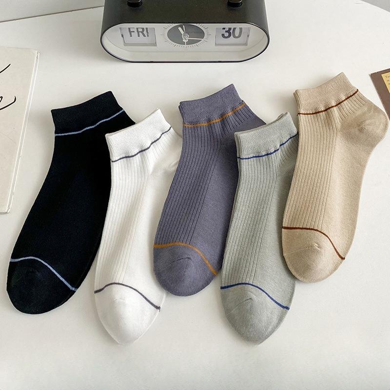 5 Pairs of Men's Spring and Summer Thin Solid Color Leisure Sweat Absorption Breathable Sports Short Tube Socks
