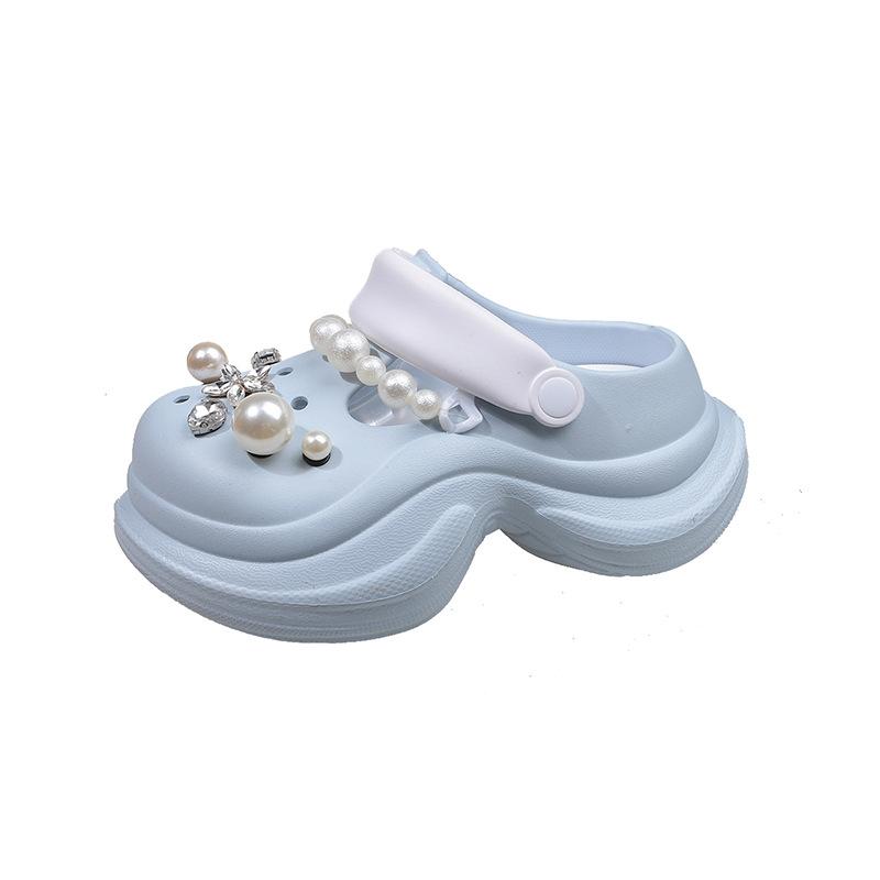 Thick-soled hole shoes women's outer wear 2025 new non-slip rhinestone pearl beach shoes heightening sandals women's summer