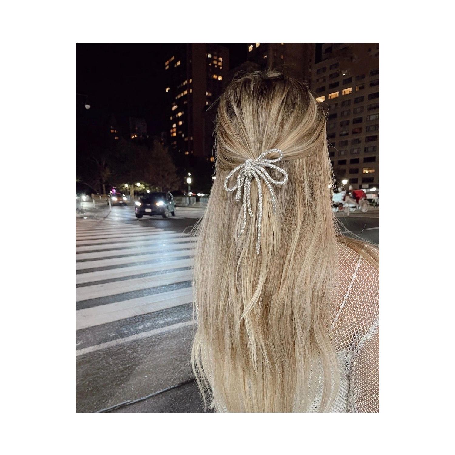 

Women s Crystal Stone Bow Kingfisher Buckle