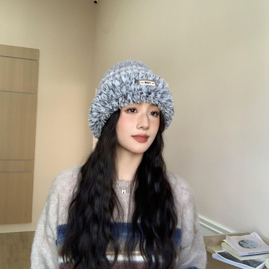 Women's New Warm Plush Knitted Hat Korean Style Trendy and Versatile Face Protecting Small Windproof Ear Protecting Wool Hat