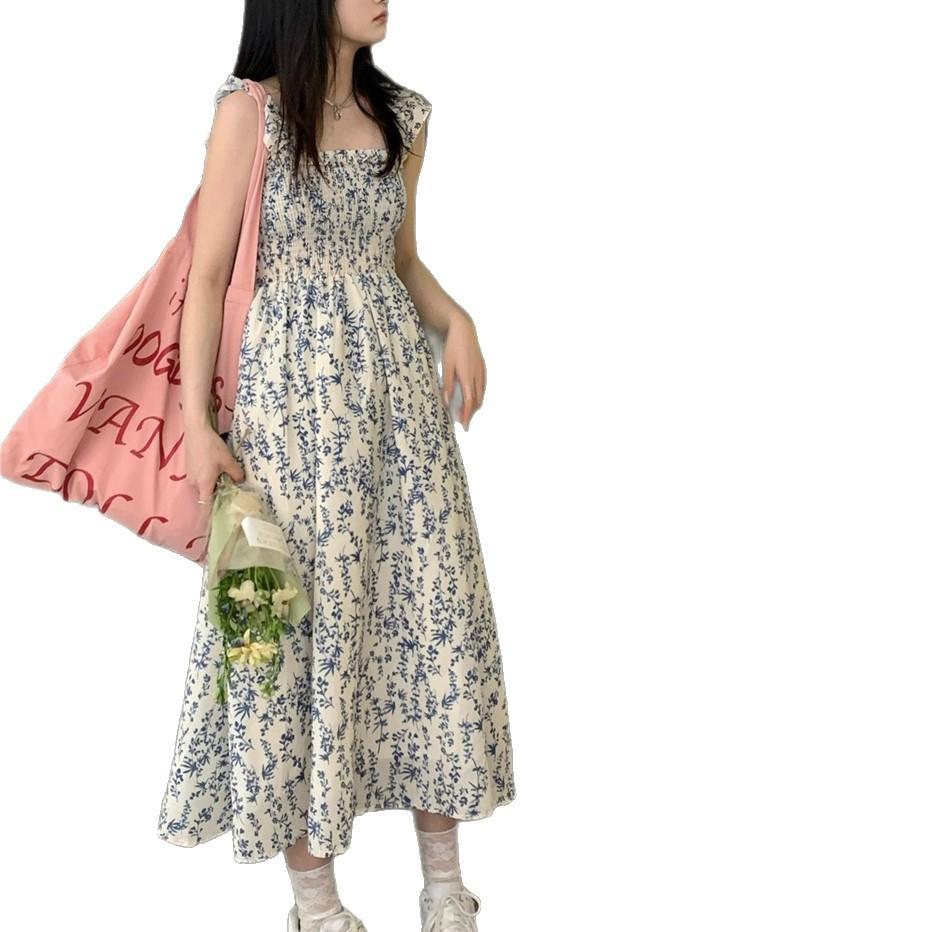 Mori blue floral flying sleeve dress women's summer new sweet pleated waist medium and long skirt