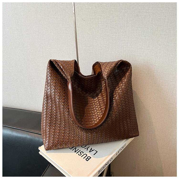 Fashion Women Shoulder Bag Large-capacity Leisure Commuting Bag with Pouch Top Handle Bag Trendy Satchel Hobo Bag Woven Tote Bag