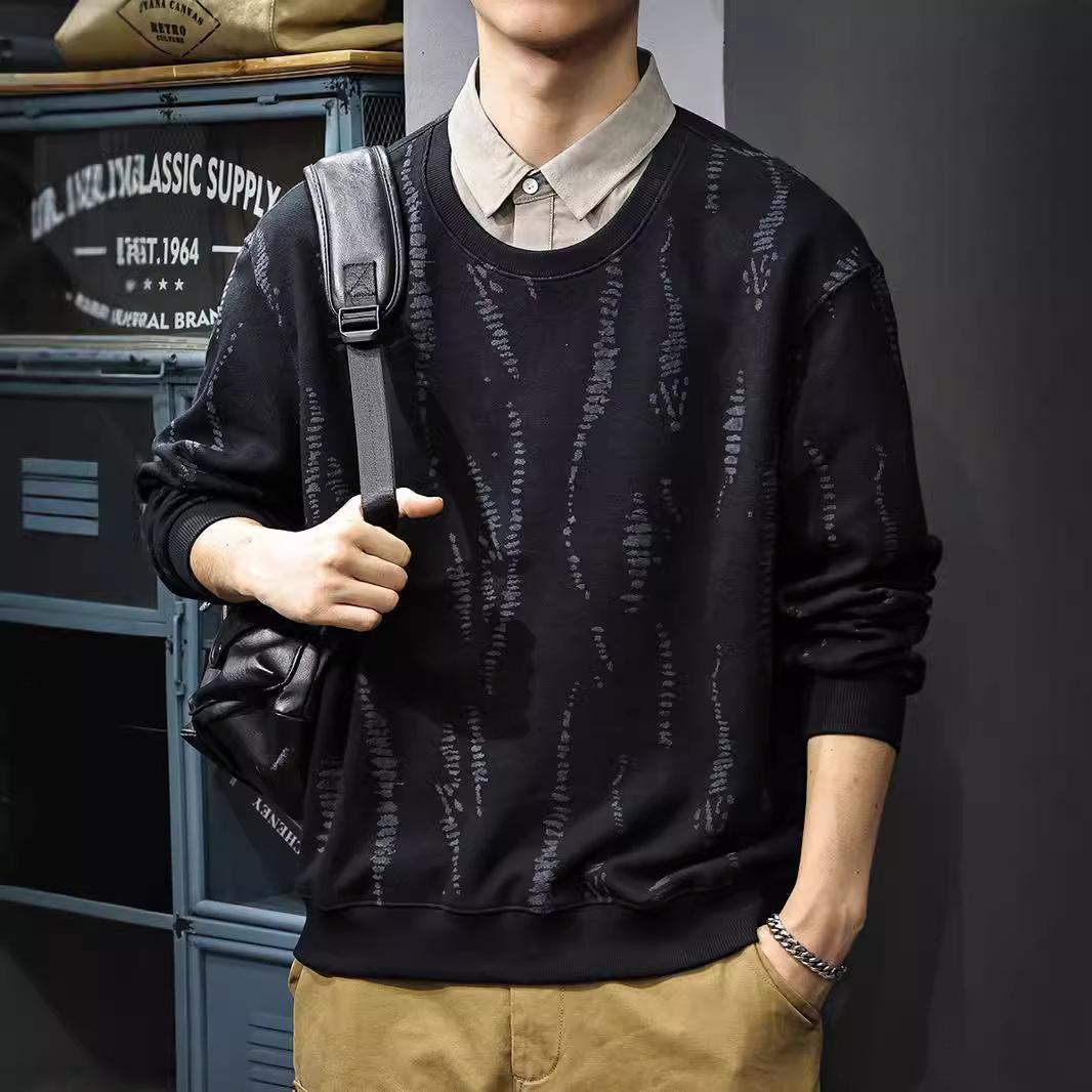 Осенняя имитация двухсекционного свитера с воротником-рубашкой — фото 4