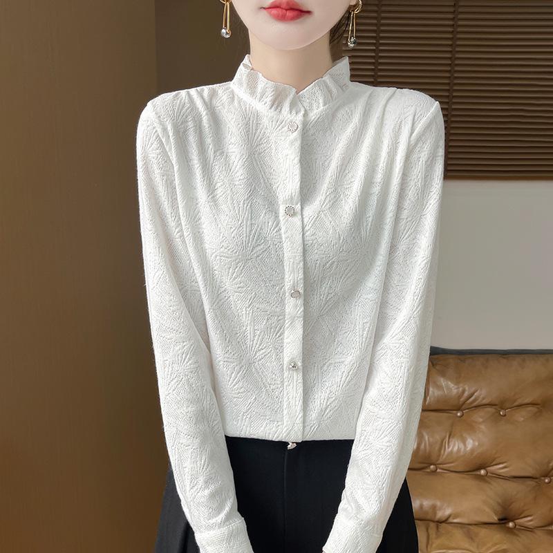 

2025 Autumn/Winter Women s Floral Ruffle High-Neck Knitted Blouse M