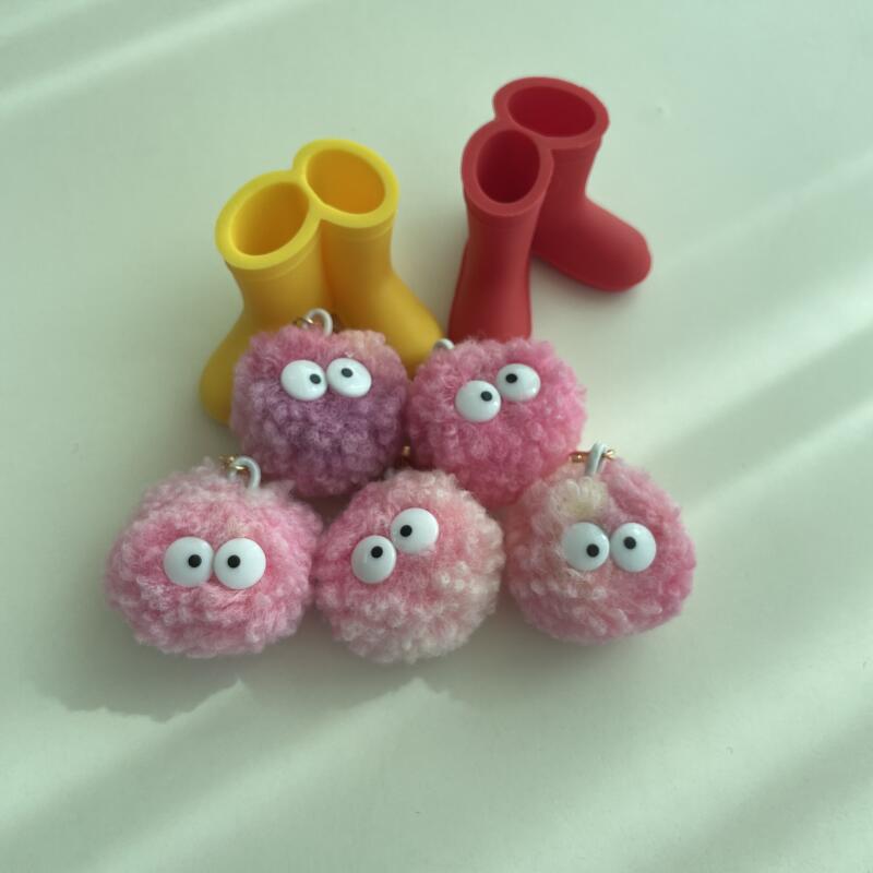 Poggle Hip Pom Pom Soft Fur Doll Useless Gift Keychain