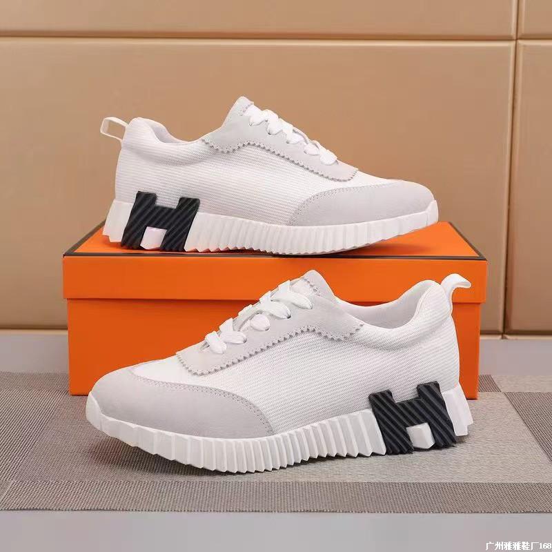 New H Cowhide Sports Breathable Trend Female Internet Celebrities with the Same Lightweight Male Couple Fashion White Shoes