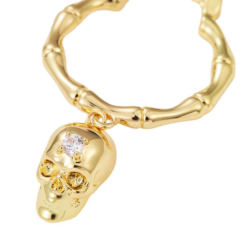Kenjie McQueen Skull Pendant Earrings - Women's European & American Punk Studs & Ear Clips