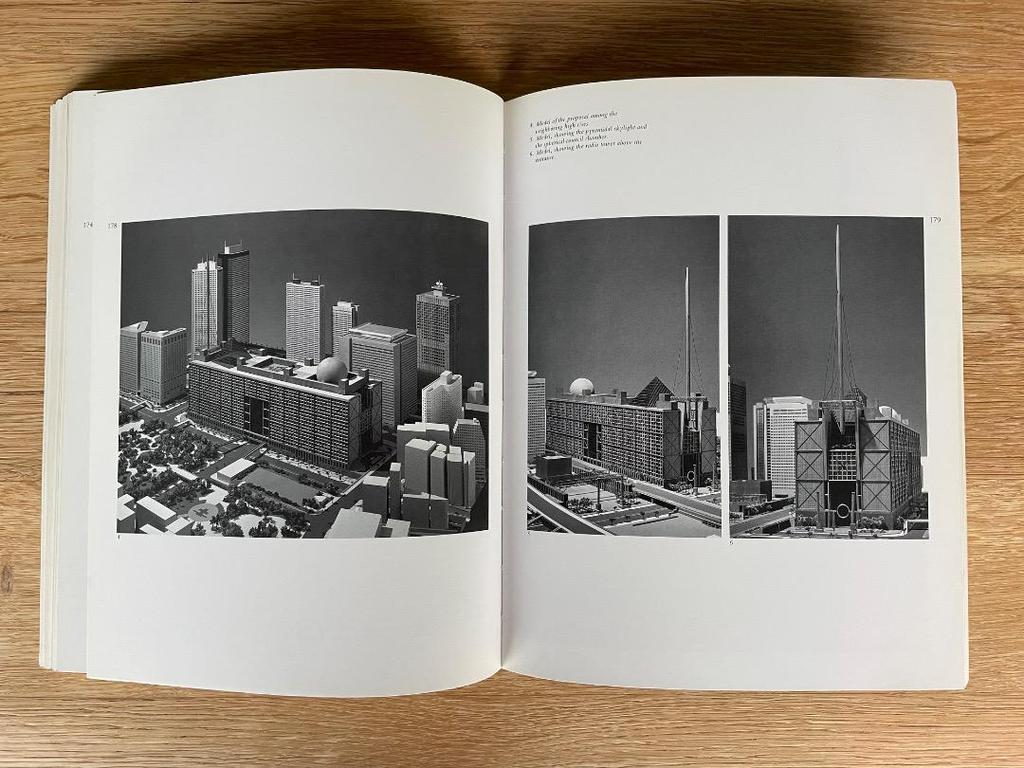 [USED] ARATA ISOZAKI Arata Isozaki