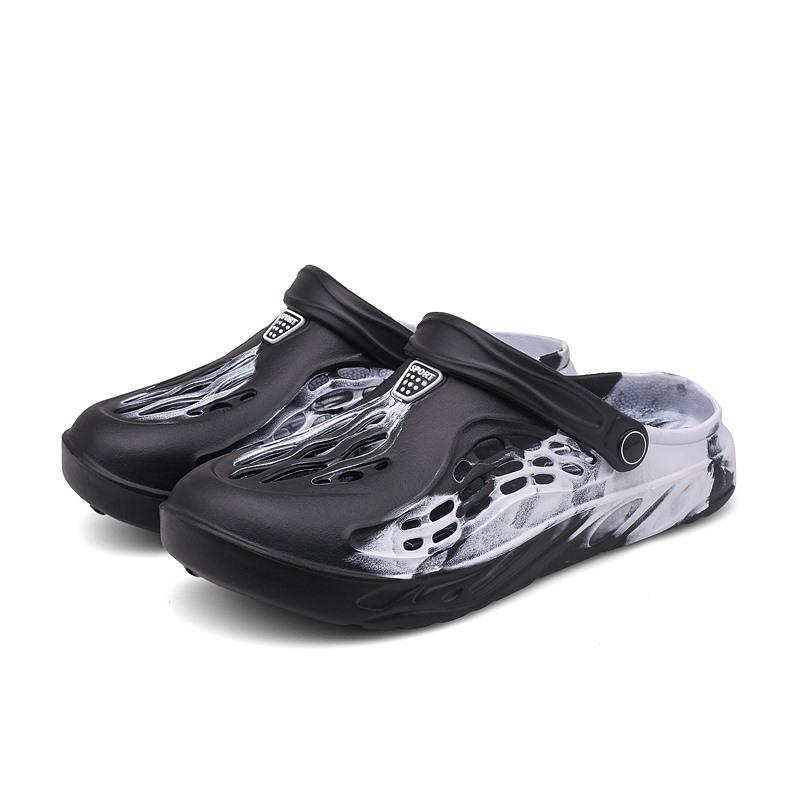 Large Size Bag Head Slippers Men's Summer Personality Camouflage Hole Shoes Lightweight Breathable Hollow EVA Beach Sandals