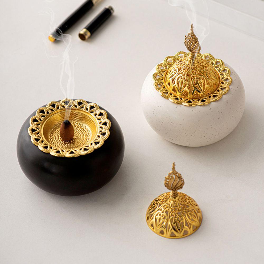 Vintage Decor Ceramic Incense Burner Golden Lid Hollow Lid Aromatherapy Censer Ornament Round Bakhoor Holder Gift