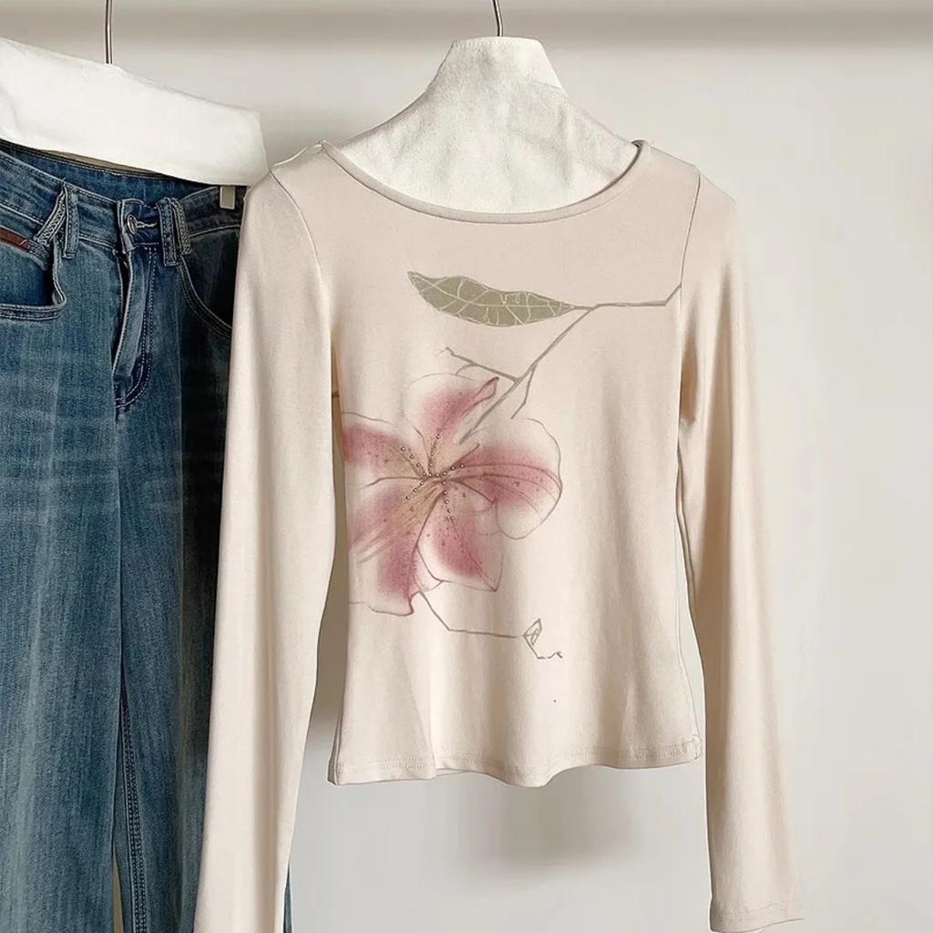 Fairycore Slim Graphic T Shirts Long Sleeve Korean Fashion 2000s Clothes Y2k Women's T-shirt New Tops Tees