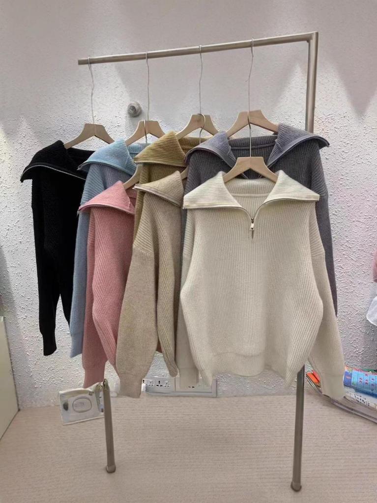 Autumn Loose Solid Color Half-Zip Knit Sweater with Turn-Down Collar for Women