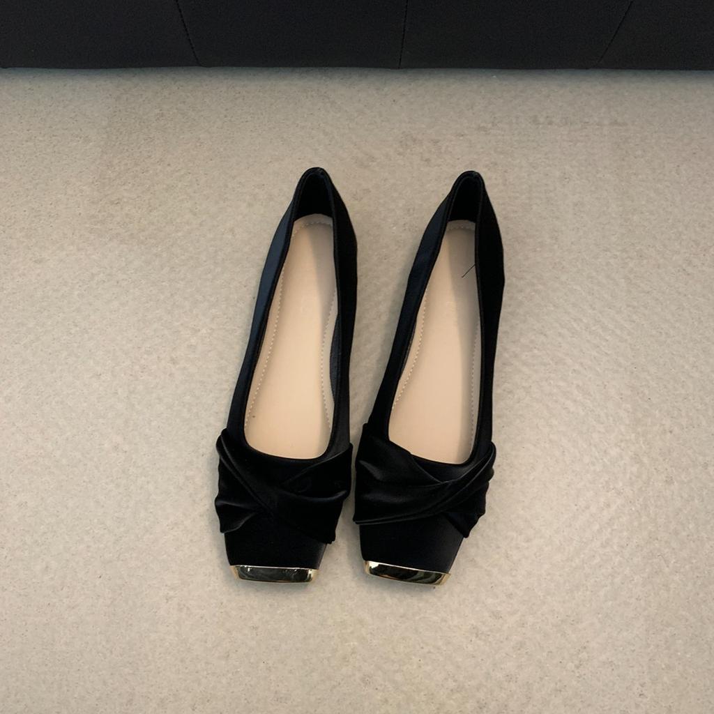 Flat-bottomed Temperament Gentle Senior Commuter Single Shoes Women's Shoes 2025 New Spring French Square Head Mary Jane Ladyshoes