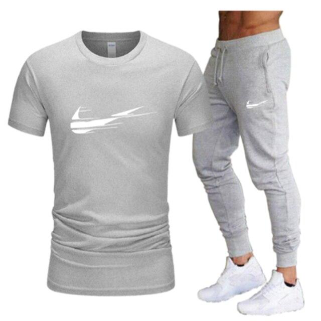 Conjuntos casuales masculinos chándal conjuntos hombre verano Set dos  piezas Camiseta Camiseta Marca Ropa De pista Sudadera masculina Trajes  deportivos S-2XL comprar a buen precio — entrega gratuita, reseñas reales  con fotos —