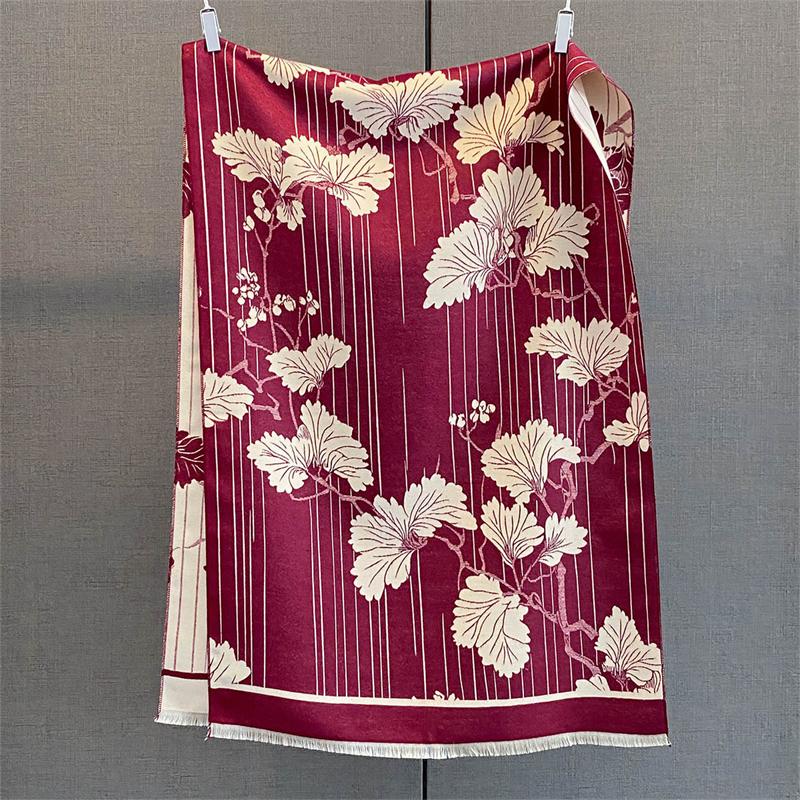 Luxury Maple Leaf Winter Ourdoor Travel Women Scarf Cashmere Thicken Warm Shawl Pashmina Scarves Female Wrap Ladies