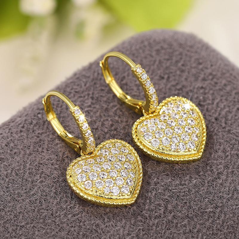 

Huitan Sparkling Heart Dangle Earrings for Women Luxury Trendy Wedding Accessories Statement Love Earrings Fancy Gift Zircon