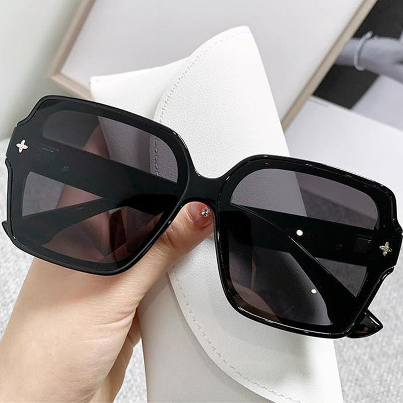 Fashion Oversized Square Sunglasses For Women Uv380 Nonpolarized Sun Protection Outdoor Fashion Accessory