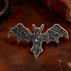 Halloween Costume Accessory Rhinestone Bat Brooch, Retro Gothic Shaped Lapel Brooch Pin Pin, Jewelry for Clothing Bags Scarves Sweaters