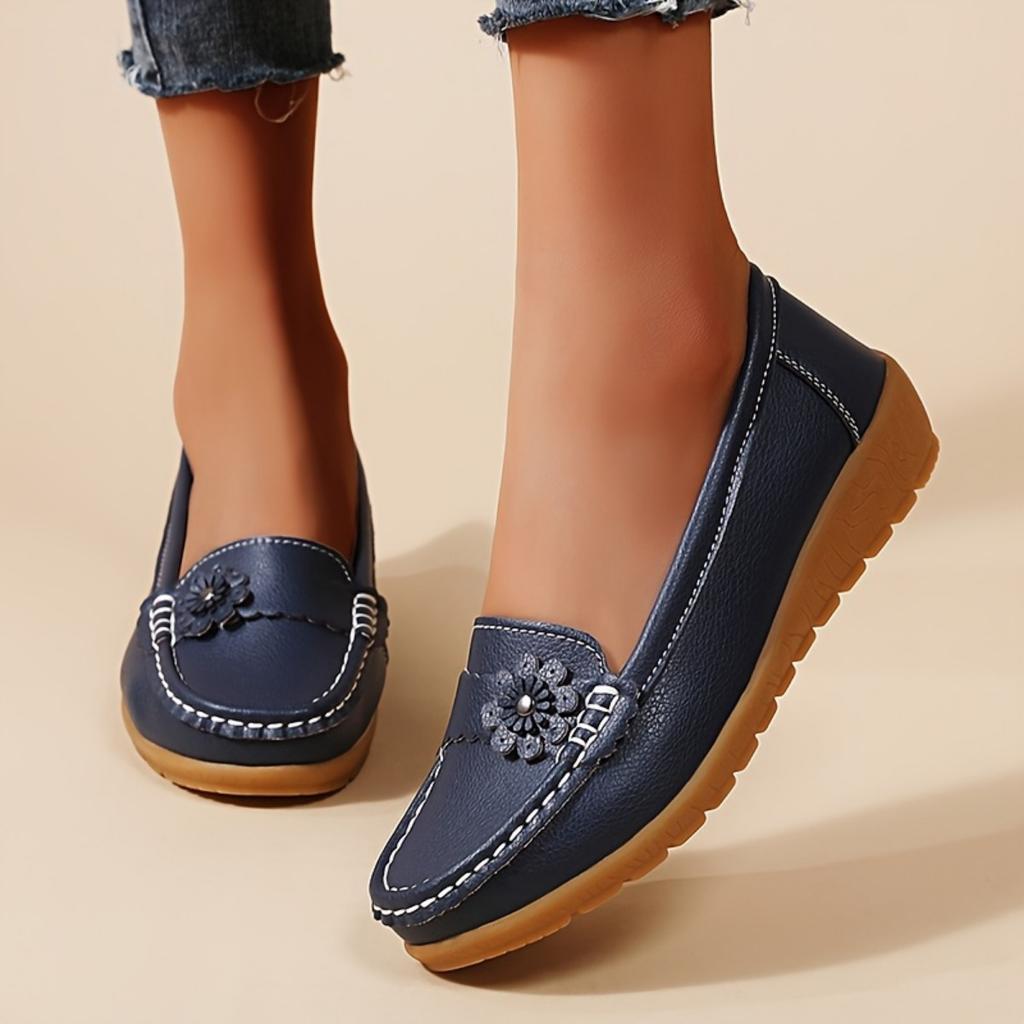 New Women's Shoes, Bean Shoes, Mom's Shoes, Fashionable and Versatile Women's Casual Shoes, Truly One Step Stepping