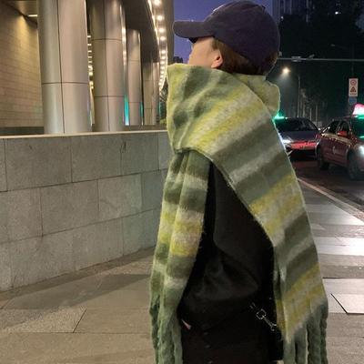 Green Scarf for Women, Thickened and Warm In Winter, High-grade Mahai Plush Scarf, Good with Fringed Shawl.