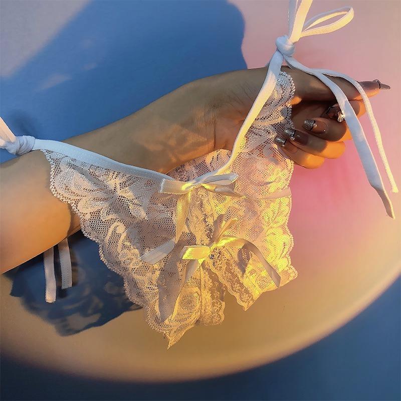 Women's Sexy Hollow Out Thong Lingerie Open Crotch Underwear Lady's Crotchless French Style Lace See Panties with Bow Hot Sale