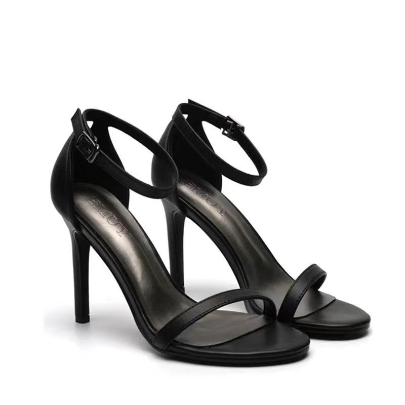 Sandale cu un singur cuvânt, pantofi pentru femei, vara 2025, tocuri subțiri noi, sexy, o sută de fete franceze, pat, tocuri înalte, modă