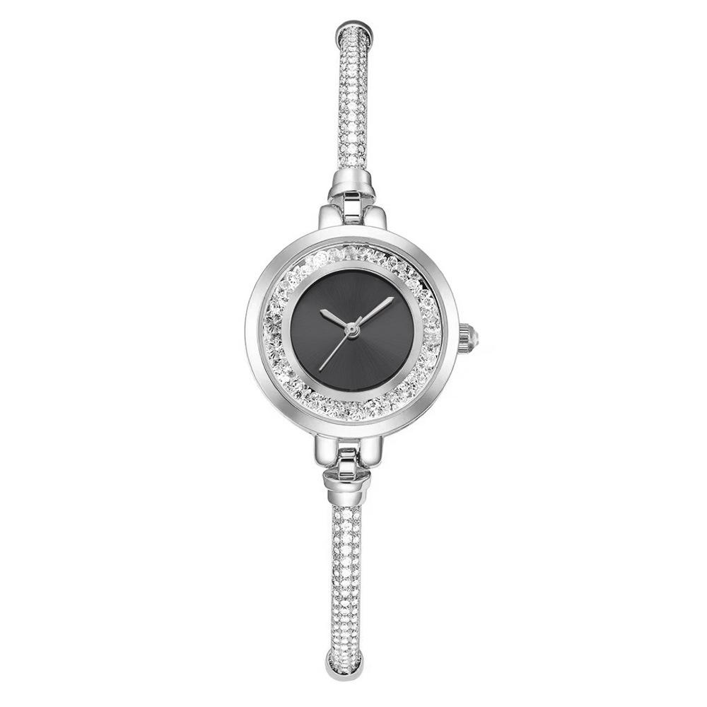 Nya moderiktiga casual fina armbandsklockor för dam armbandsur med strass kvicksand liten urtavla infällbar armband armbandsur present