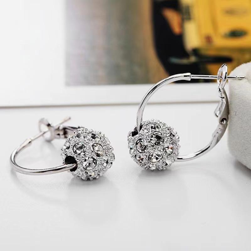 

Трендовые серьги-шарики на удачу для женщин 2021 года — простой корейский стиль