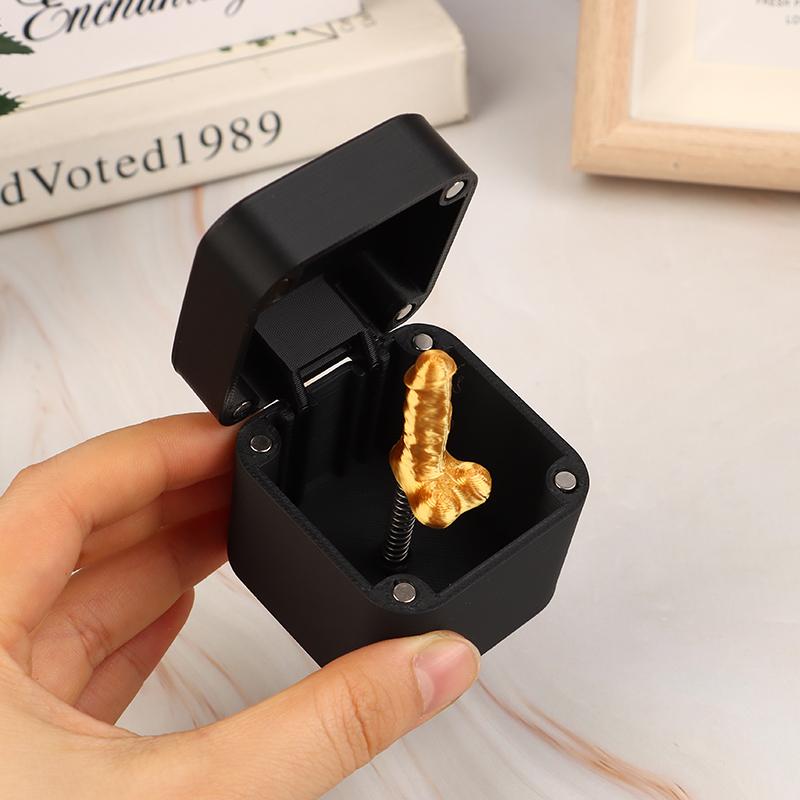 Middle Finger In The Box Funny Spoof Prank Gifts Funny Surprise Gift Pop Up Box Novelty Toys For Men Christmas Creative Gifts