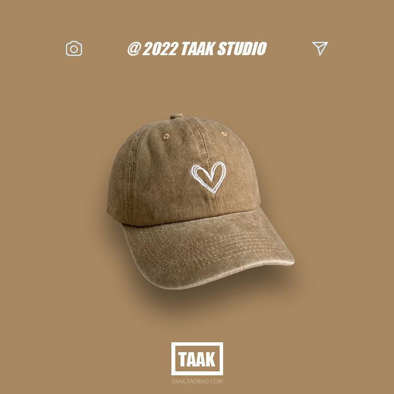 Stylish Cotton Adjustable Heart Embroidered Baseball Cap For Women Sun Protection