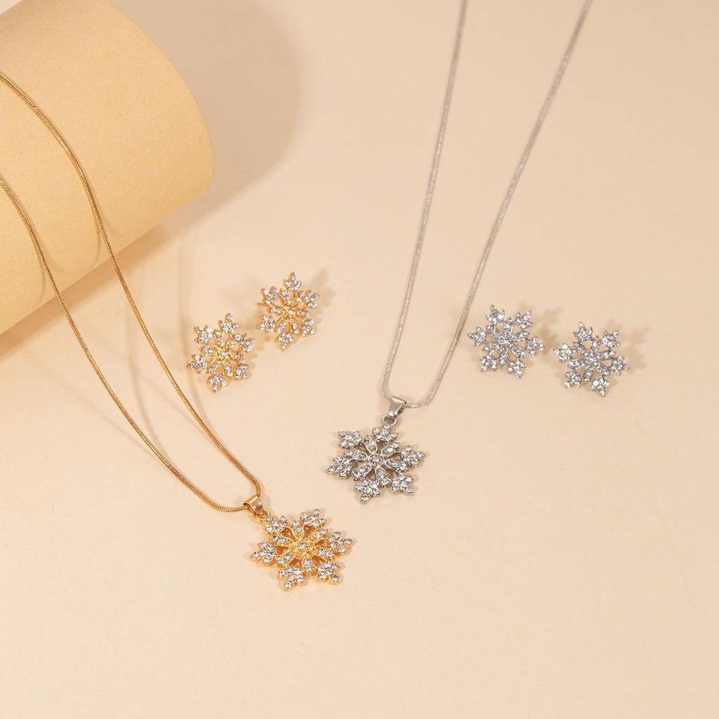 New Simple Full Diamond Snowflake Necklace Set Of Jewellery Temperament Earring Valentine's Day Creative Gift Accessories