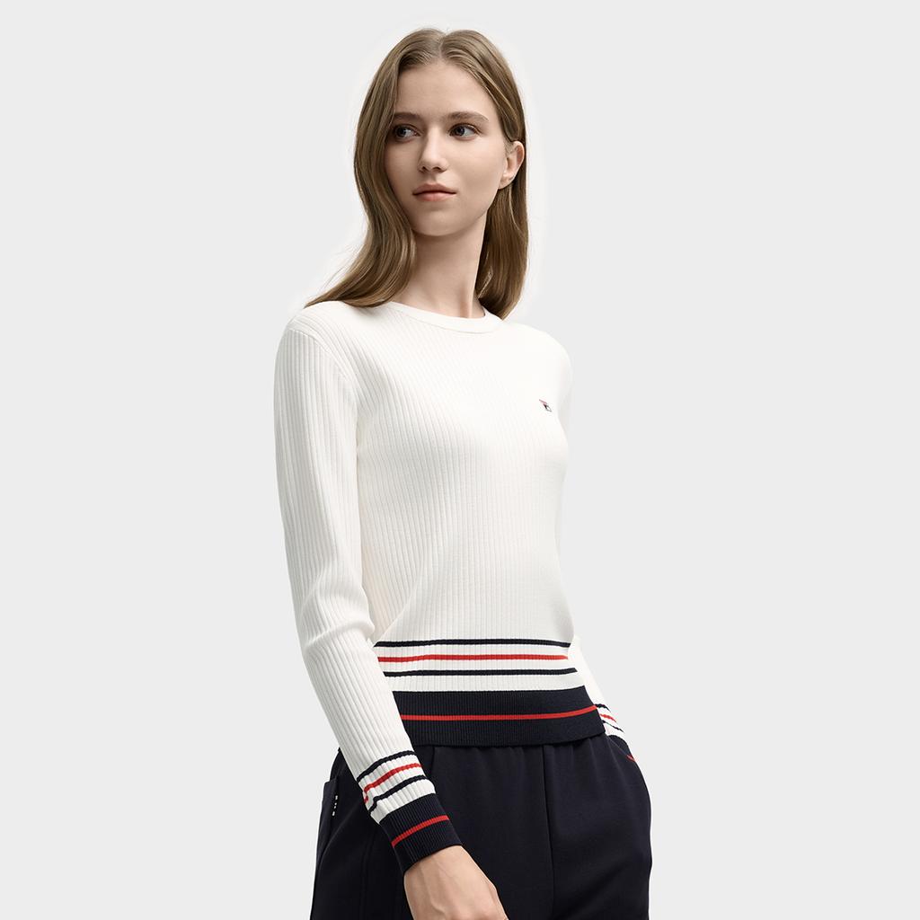 Fila Heritage Soft Skin-Friendly Casual Fashion Simple Versatile Long Sleeve Knit Top Women Tops Cloud-Mushroom-White F11W548408FWT