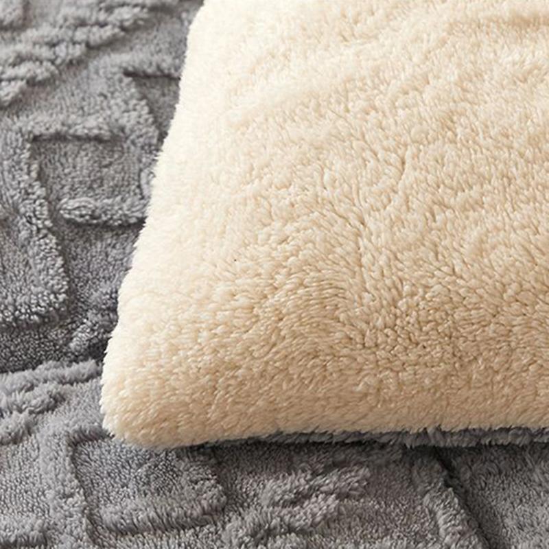 Thickened Warm Taffeta Winter Blanket for Bed Soft Artificial Lamb Wool Weighted Blanket for Sleeping King Size Double Comforter