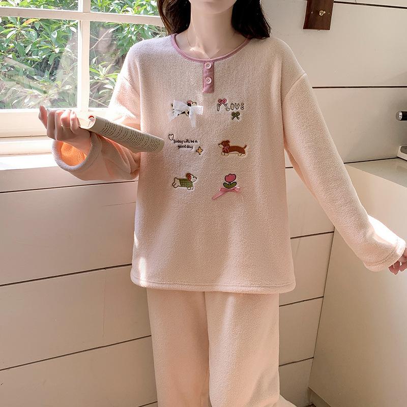 

Pajamas women s fruit velvet autumn and winter warm thickened cartoon embroidery long-sleeved coral velvet loungewear spot M