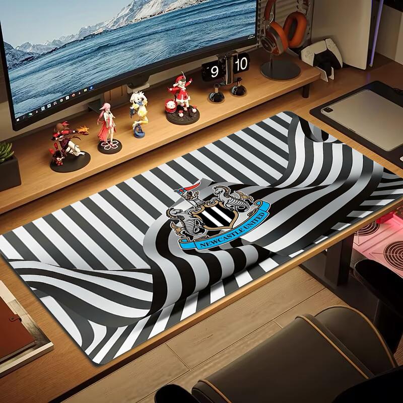 Newcastle United F.C Mauspads Großes Gaming-Tischkissen Rutschfestes Laptop-Tablet Großes Mauspads XXL Matte Mini-PC Spielmatte Mit Schlosskante_xia