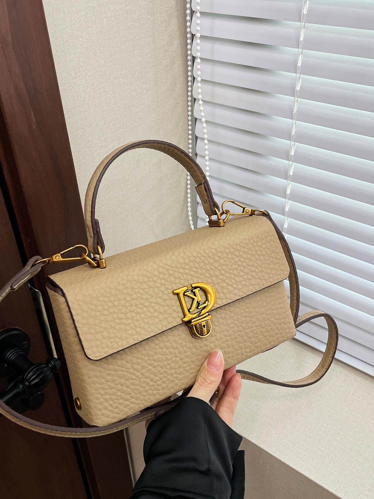

2025 Women s Elegant Luxury Handbags: Versatile Fashion Tote & Chic Crossbody Square Bag