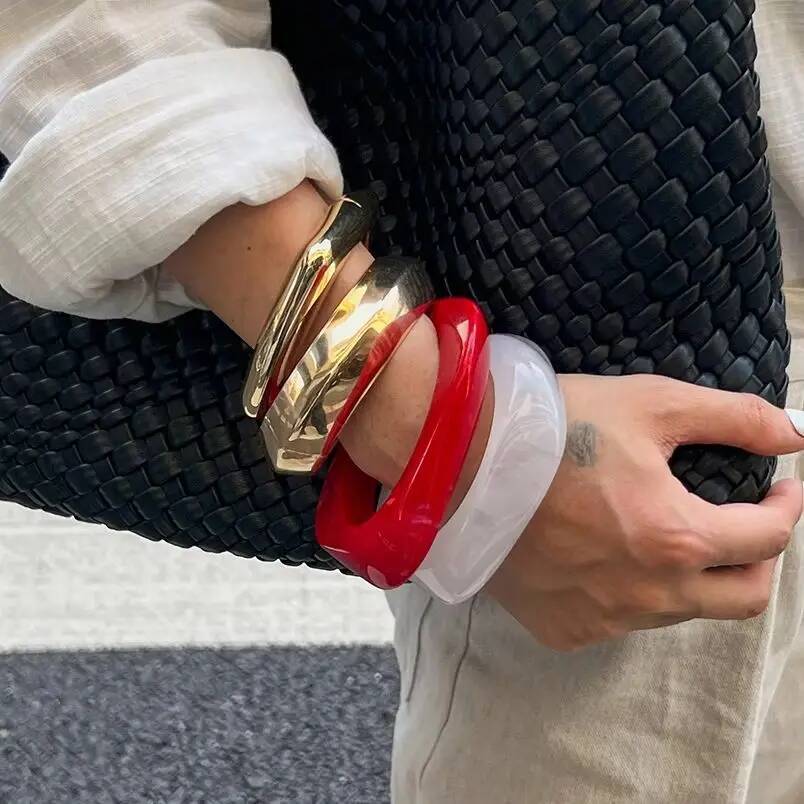 IngeSight.Z 4 Styles Punk Irregular Thick Resin Acrylic Smudging Bangles for Women Vintage Gold Color Geometric Bracelet Jewelry