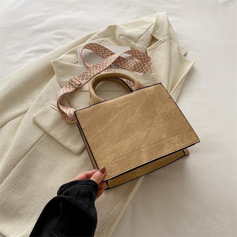 Fashionable Women's Small Shoulder Bag 2024 Korean Style Pu Leather Crossbody