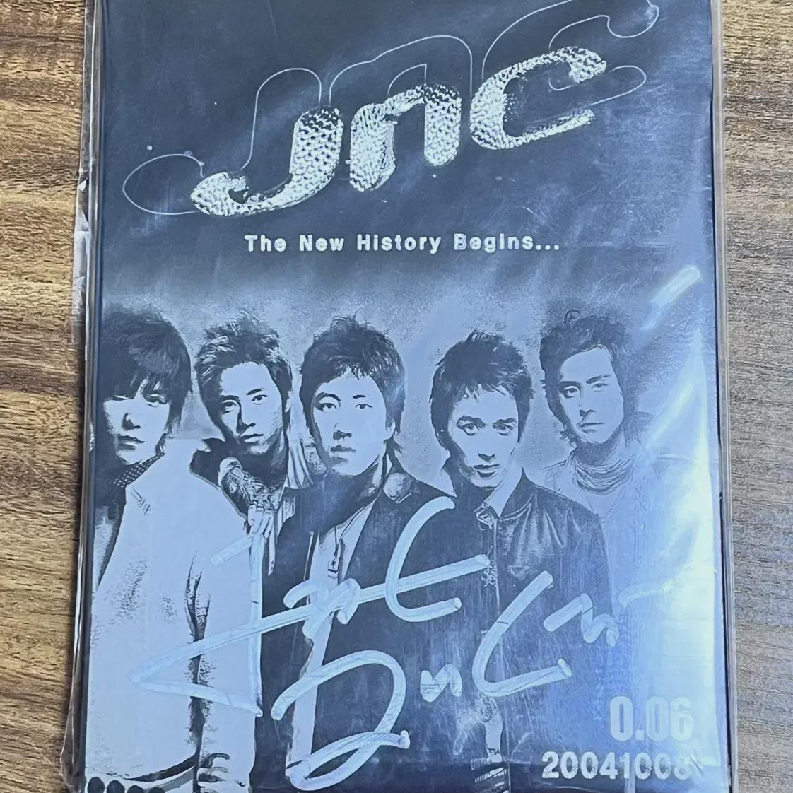 

Jnc Album Signed By Sechskis Kim Jae-duk