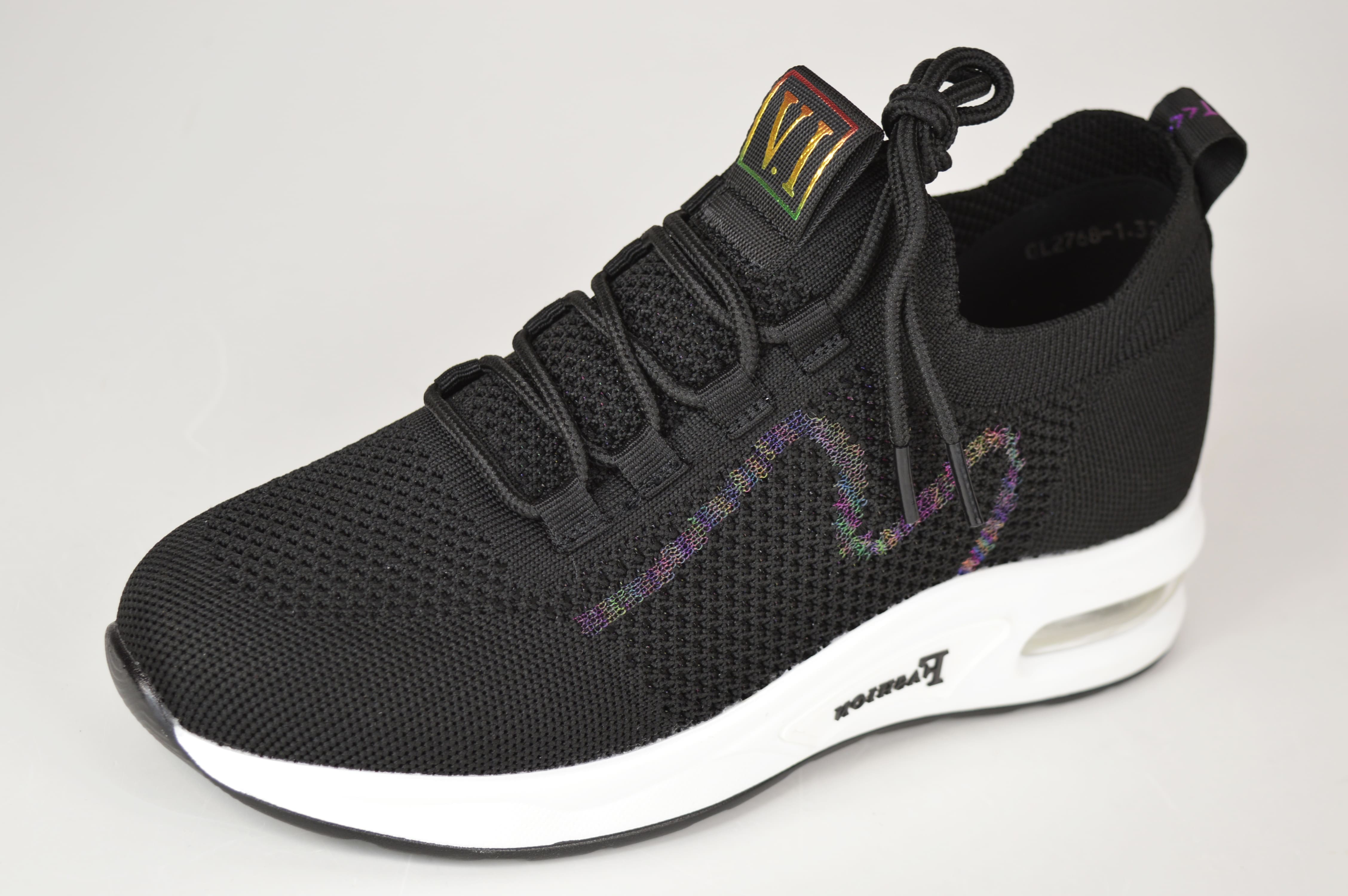 

Кросівки текстильні V.I.konty 2768 36 Чорні 38 чорний