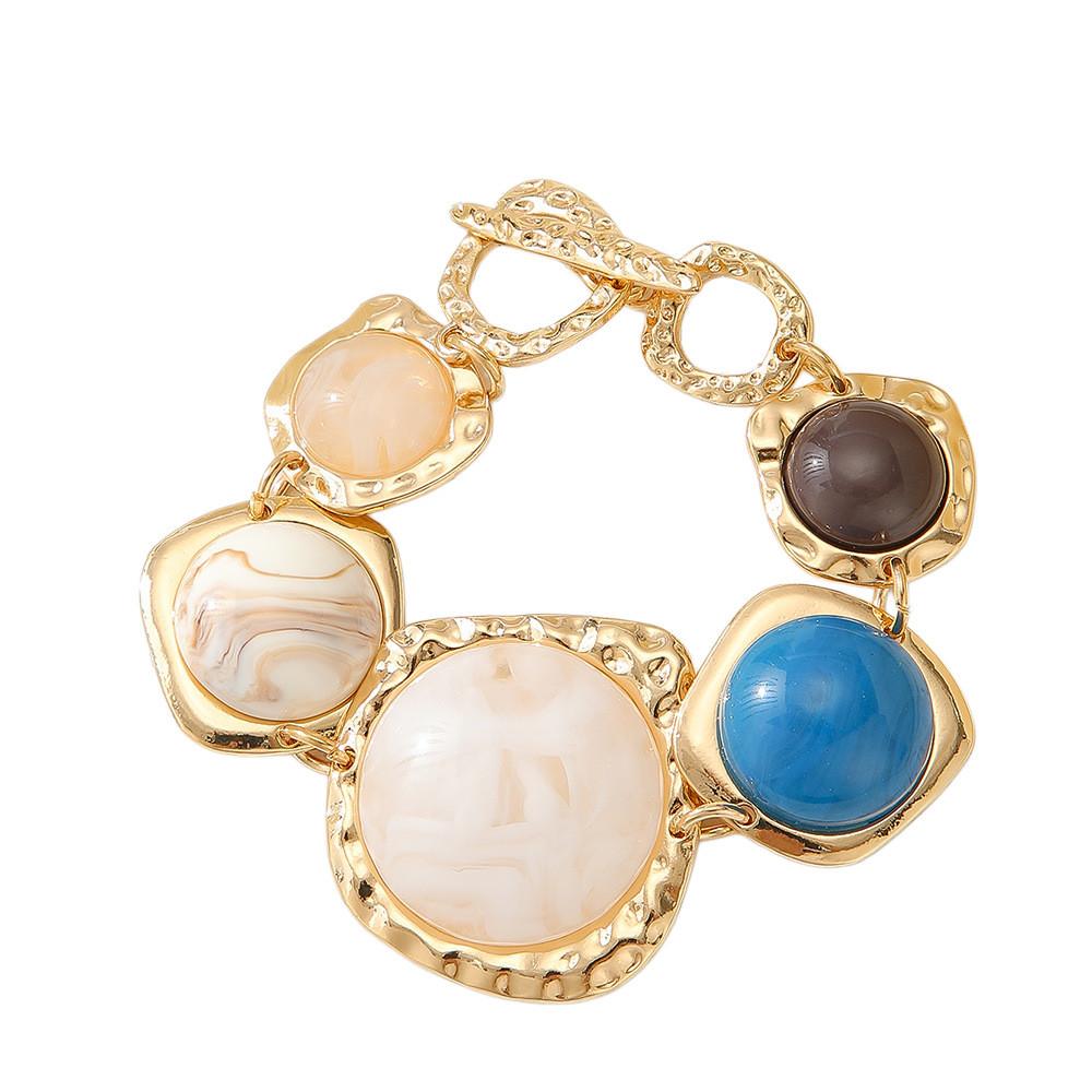 Geometric Resin Pendant Necklace With Electroplated Finish For Casual Women Accessory