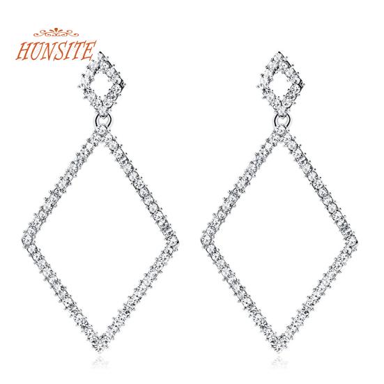 

1 пара серег-гвоздиков с ромбами и стразами, геометрические преувеличенные элегантные висячие серьги для девочек, эффектные серьги, модные аксессуары, подарок серебряный
