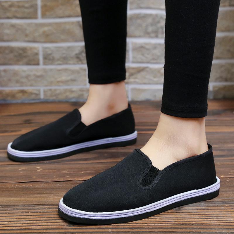 

Черные кухонные рабочие туфли с дерьмовой подошвой, старые ******* тканевые туфли, женские ******* и осенние туфли для мам, кроссовки 40