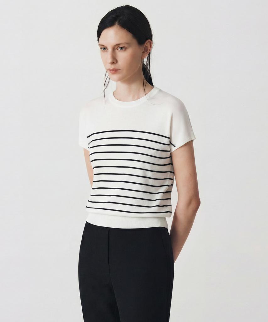Aesmoeo Lea Dolman Sleeve Stripe Knit (Ivory)