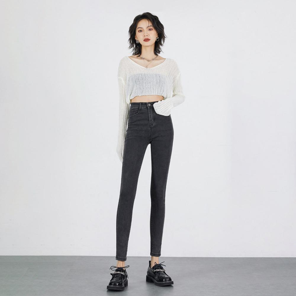 

Simple personality small feet jeans women s 2025 autumn and winter new tight and thin small pants trendy ins 32