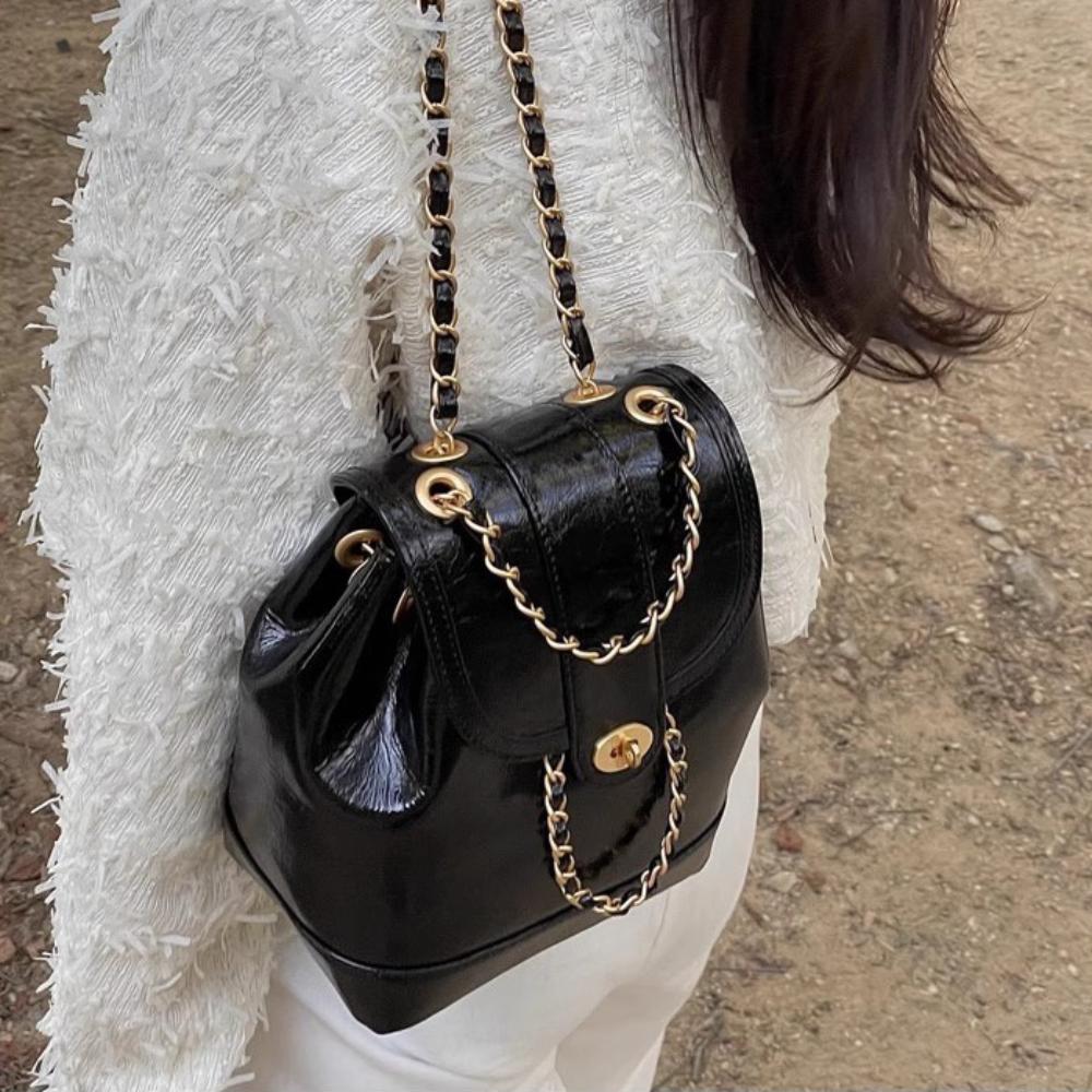 All Match Oil Wax Leather Schoolbags Ins PU Leather Backpacks Solid Color Chain Backpack  Winter