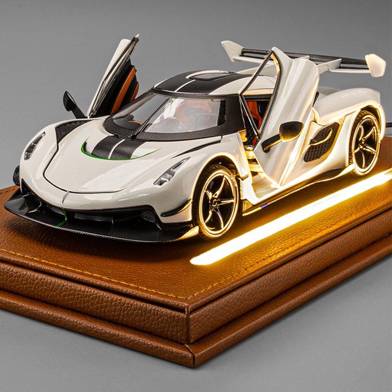 1:24 KNSG Jesko Alloy Super Muscle Car Model Metal Diecast Sound And Light Pull Back Display Decoration Trendy Ornaments Gifts